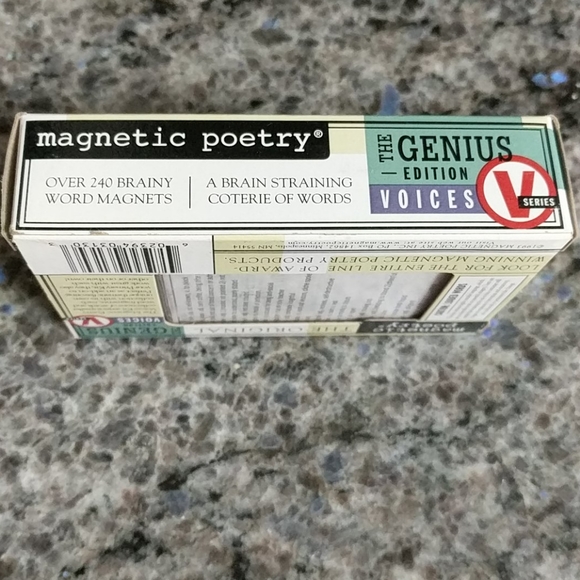 Magnetic poetry kit-Genius edition - Picture 2 of 4